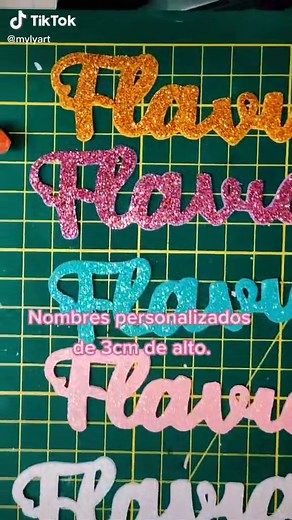 Nombres Creativos para Personalizar Cuadernos y Libros