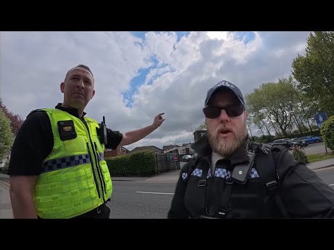 GARFORTH POLICE STATION WANT TO KEEP THE PUBLIC OUT!! ⛔🚫🚨👮