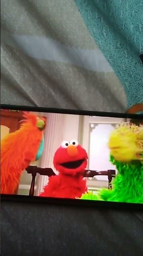 the furchester hotel tea time monsters S1E34 sit still elmo