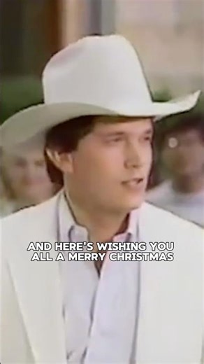 "Merry Christmas from Texas and me..." 🎶 #GeorgeStrait #HolidayMusic #WhenItsChristmasTimeInTexas