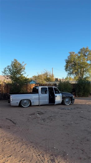 DS18 Audio Installation with 8 Mids and Tweeters