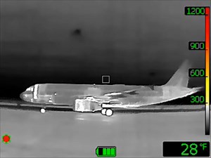 23 reactions | Checkout the heat trails on these wings! Insight Fire Training provided us with this thermal video of an airplane using one of our FLIR K-series TICs. Thermal imaging can be an important tool for Aircraft Rescue and Fire Fighting's (ARFF) role in keeping airports safe and fire ready. Learn more about FLIR TIC's over at our website: https://bit.ly/3QsPRw7 #firefighting #fire #thermal #ir #infrared #planes #aviation #airport #safety #emergency | Teledyne FLIR | Facebook