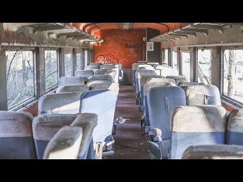 (Rare) Vintage Amtrak Trains Abandoned in the Woods - The Passengers Left a Time Capsule!