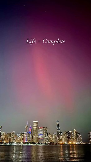 7.5K views · 525 reactions | The most amazing view of the city 欄 the most amazing view of the sky. An absolutely unreal view of the 11/11 aurora borealis above the Chicago skyline.  [ ️: @jennifernazha @elorihuela ] _____________________ #AdlerPlanetarium #NorthernLights #AuroraBorealis #Chicago #ChicagoSkyline #Stargazing #Astronomy #Planetarium | The Adler Planetarium | Facebook