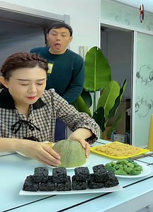 67K views · 1.2K reactions | Hiding food every meal is his go-to move, but little does he know, I’ve got my own tricks up my sleeve! | JenJen Couple | Facebook