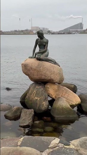 The little Mermaid in Copenhagen