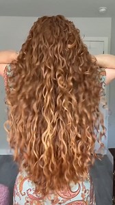 Give your scalp the fresh start it deserves with our Curl Reset Detox Shampoo. It's a deep clean without the dryness - Your curls will thank you 🫶 Shop the Curl Reviving Wand exclusively at @sephora here: https://www.sephora.com/product/defrizzion-curl-reviving-wand-P516121?skuId=2875797&icid2=products grid:p516121:product 🎥 @red.curlygirl | CURLSMITH