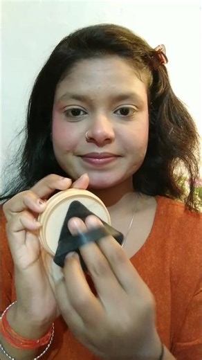 How to apply compact powder ✅😱#youtubeshorts#makeup#compact#powder#hack#trending#shorts