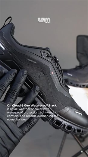 The Sneaker Market - 100% Original Sneakers Store on Instagram: "Built for any weather. On Cloud 6 Geo Waterproof — dry steps, all-day comfort. 🌧️👟 Shop Online 24/7🛒 • Shopee : tsmsneaker • Tokopedia : tsmsneaker • Tiktok : tsmsneaker • Whatsapp 1 : 0813 8888 7223 • Whatsapp 2 : 0813 8888 6114 🔗 Tap link on bio for more TSM Sneaker : 𝟭𝟬𝟬% 𝘼𝙪𝙩𝙝𝙚𝙣𝙩𝙞𝙘 & 𝙏𝙧𝙪𝙨𝙩𝙚𝙙"