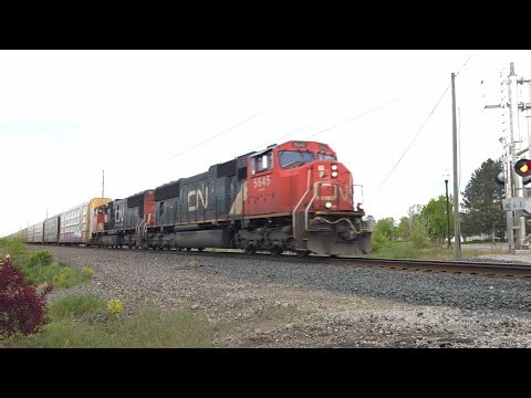 Canadian National - Eastbound Freight Train 13 May 26