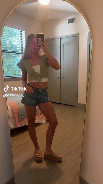 jess (@jessrosen_)’s videos with original sound - charles