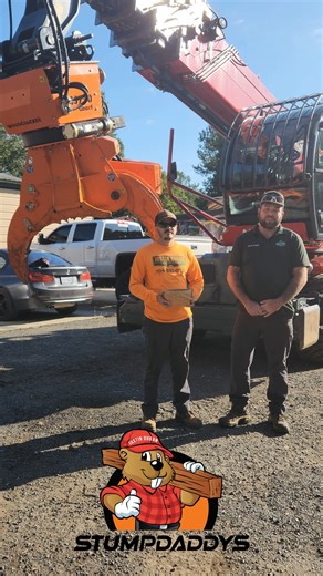 🎉 A big congrats to our Stumpdaddys' Google Review Raffle winner - Evan! Your feedback means the world. Enjoy your gift card, you earned it! Want to be our next winner? Leave us a Google review after your stump grinding service and you’ll be entered in the next drawing! We have no doubt that you'll only have great things to say about Daniel and his stump removal team! #Stumpdaddys #StumpGrinding #StumpRemoval #SupportLocal #GoogleReview #CustomerLove #GiveawayWinner #RaffleDrawing #HappyCustome