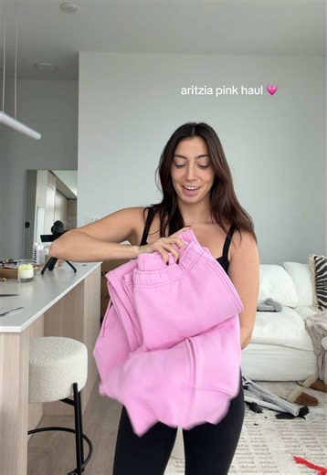 Aritzia's New Pink Collection Unboxing and Try-On