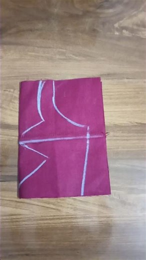 Blause design cutting trick 😱#nightdresscuttingandstitching #youtubeshorts #shorts #viralvideos