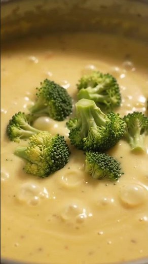 Creamy Broccoli Cheddar Cheese Soup