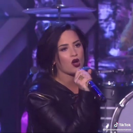 Fall Out Boy & Demi Lovato - Irresistible (The Ellen DeGeneres Show 2016) #patrickstump #demilovato #falloutboy #fob #poprock #ellendegeneres