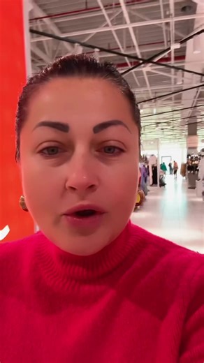 512K views · 12K reactions | Ultima zi din an, ultimele cumparaturi. Succes, dar si esec total‍‍‍Vad eu cum ma scot! | Gabriela Cristea | Facebook