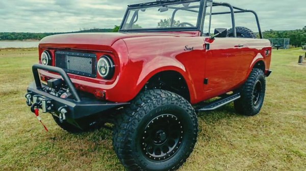 Reviving a Legend: Full Restoration of a 1962 International Scout 80