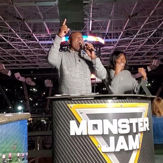 National Anthem 🇺🇸 | Father & Daughter Performance