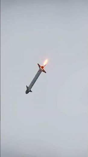 Missile on Fire Hits Another Plane - Mid-Air Collision! War Thunder #shorts
