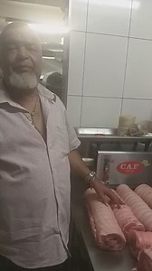 101K views · 1.4K reactions | Chef Valtinho preparando a deliciosa Pancetta Suculenta com nosso tempero especial. Segundona tem Happy Hour no Famoso Bar do Justo o melhor lugar para tomar uma cervejinha bem gelada e saborear deliciosas porções preparadas pelo chef Valtinho. End. Rua Alferes Magalhães 25 próximo ao metrô Santana do metrô. | Famoso Bar do Justo | Facebook
