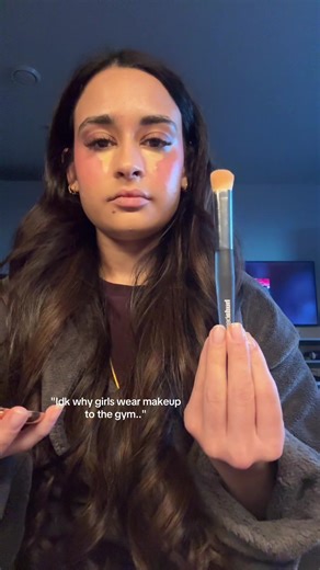 Makeup Tips for Gym Girls: Enhance Your Workout Look