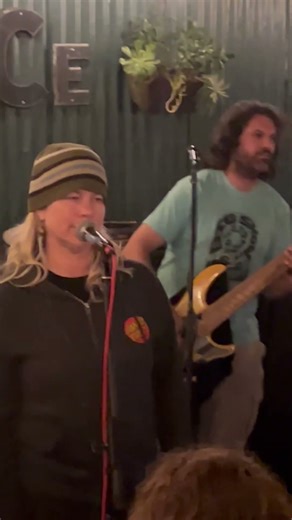 Cassidy Grateful Dead Hartle Gold Band 11/30/25 #gratefuldead #cassidy Crepe Place