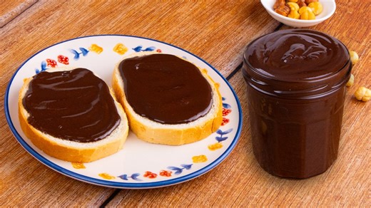 Creamy Vegan Hazelnut Chocolate Spread