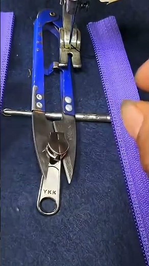 Installing A Zipper Neatly And Precisely 🧵✨