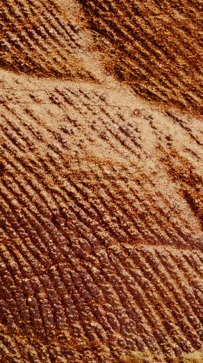 21 reactions | ever notice your nails peeling or cracking no matter what you do? that’s your nail barrier losing moisture faster than it can be replaced. it can happen from constant handwashing, polish removers, cold weather or even dips in hydration and nutrients like iron or biotin. nails grow slowly, so the damage you see now started months ago. they’re a reflection of how your body’s been feeling, not just how they look today. | HydroNail | Facebook