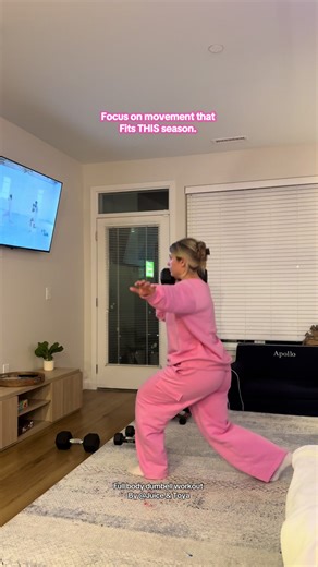 Becoming Pink again one rep at a time💕 like a momma flamingo I gave my all to my babies and in turn, depleted myself of my own self care. This year, we are not longer grey… WE FINDING OUR PINK AGAIN! #Becomingpink #SelfCareForMoms #momfitness #ActiveMomLife #PostpartumFitness