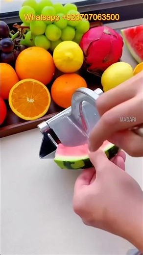 Hand Press Juicer #ManualJuicer #FruitJuicer #JuiceMaker #KitchenTool #HealthyLiving #freshjuice (1)