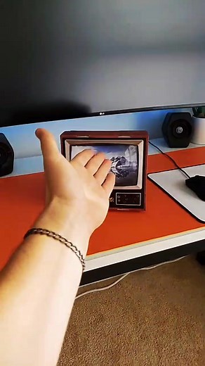 Is this thing ACTUALLY cool!? #tech #oldtv #foryou