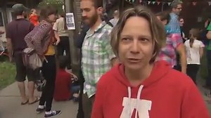 737K views · 12K shares | Comment rendre accessible le répertoire de musique traditionnelle du Québec? C'est la question qui a mené à la création de La Chasse-Balcon, le projet d'une jeune violoniste de Montréal. bit.ly/1PZFbfb | Radio-Canada Information | Facebook