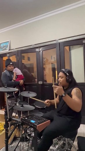 Gebuk Gebuk Aja Dulu! | Drummers Reggae by Pras Teguh