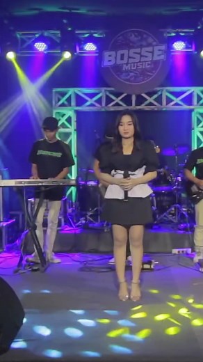 sepiring berdua #javapride #divahani #sepiringberdua #bossemusic