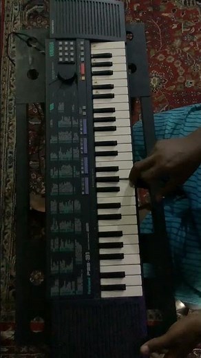 Yamaha PSS31 Portasound Electronic Keyboard