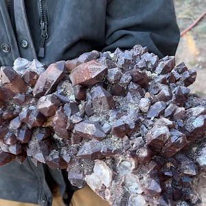 Just recently did some digging in Colorado, right before it snowed! With Nico Jackson “Om-Azing: Minerals and Jewelry” at his private location. | The Crystal Collector