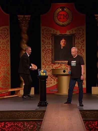 Ball Bounce Game in Taskmaster | Celebrity Clips & Entertainment