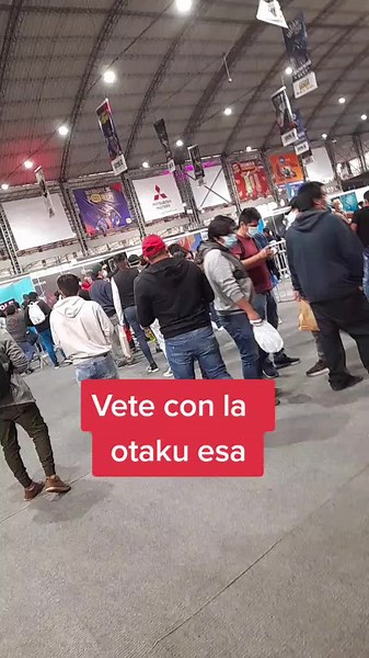 Exploring the Vibrant World of Cosplay at Conventions