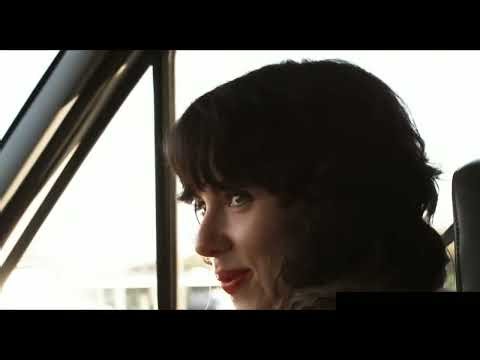 Alien_Predator_Uses_Woman_s_Body_to_Lure_Hundreds_of_Men_Into_Deadly_Trap