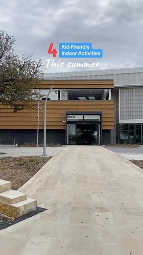 Beat the #Texas heat with these 4 Kid-Friendly Indoor Activities. Read on to learn more! ⬇️ 1) @FriscoLibrary opened it’s new location in March, and it’s been a hit ever since! In additional to endless books, it also comes complete with play areas specifically for kids and teens. 2) The Sci-Tech Discovery Center provides dynamic educational experiences that inspire people of all ages and backgrounds to embrace discovery and innovation through the active exploration of science, math, and technolo