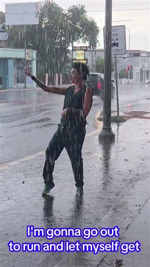 felt pretty good eating at LUCKY GOOSE! #rain #deaf #signlanguage song raining men-weather girls