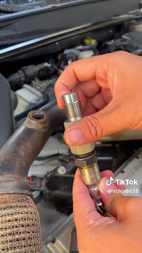 How to Replace Your O2 Sensor Easily