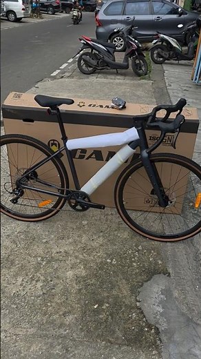 UNBOXING GRAVEL BIKE CAMP ADVENTURE