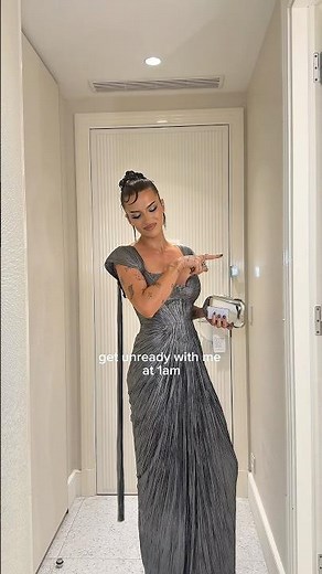 get unready with me at 1am😴 after a red carpet this is the best feeling! @s‪@soldejaneiroofficial‬