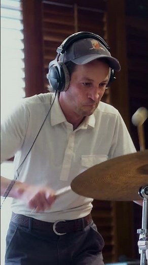 Behind the scenes with Marlon Williams