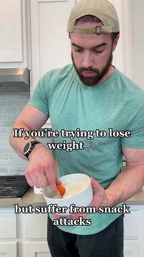 How to Make a Low-Calorie, High-Protein Snack Dip