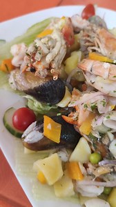 Ensalada de mariscos | Food Videos
