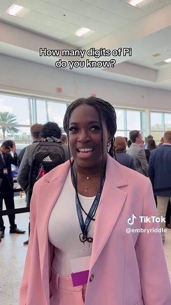 Asking Embry-Riddle students how many digits of pi they know and the last student DID NOT disappoint. 🤯 #GoERAU #PiDay #College #Florida #Arizona